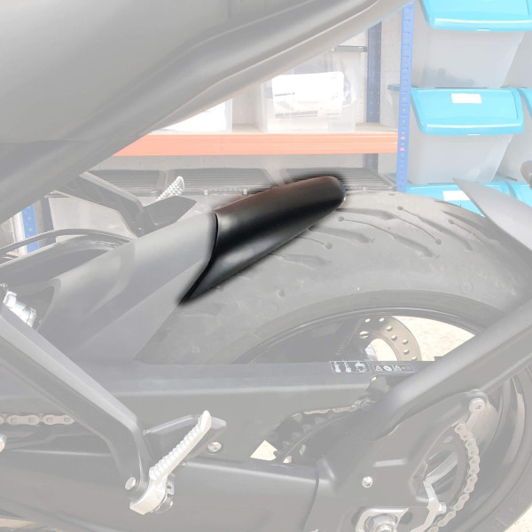 Pyramid Plastics R&G REAR HUGGER